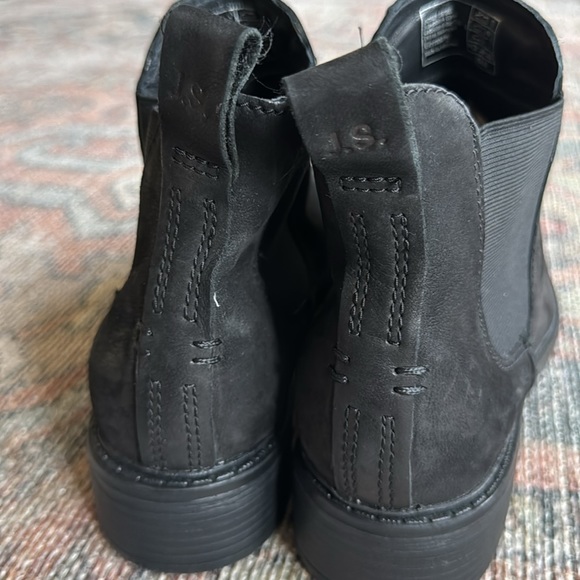 Josef Seibel Chelsea Boots in Black - Picture 6 of 7